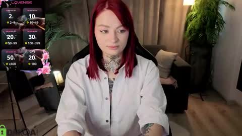 Nicole online show from March 4, 8:43 am