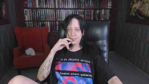 Snapshot of medusagorgona_ chatting on September 13, 6:10 am Medusa online show from September 13, 6:10 am