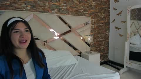 Snapshot of megan_devon chatting on September 30, 11:49 am online show from September 30, 11:49 am