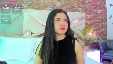     online show from February 5, 1:47 pm