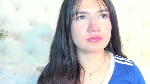Snapshot of megan_devon chatting on February 11, 11:42 am online show from February 11, 11:42 am