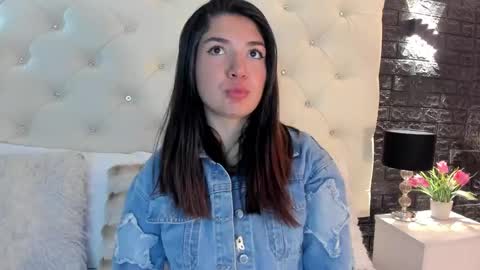 Snapshot of megan_devon chatting on January 29, 11:30 am online show from January 29, 11:30 am