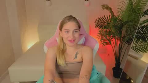 megan_gonzalezzz online show from May 28, 1:58 am