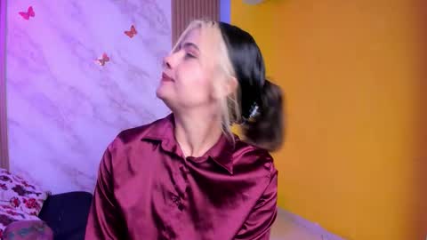 Megan online show from November 25, 12:51 pm