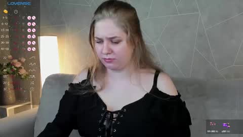 Snapshot of megan_violer chatting on February 3, 4:52 pm Megan Mon Fri 1600-2200pm Tue Wen Sat 0900-1600pm online show from February 3, 4:52 pm