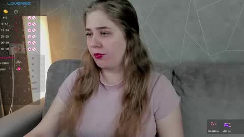 Snapshot of megan_violer chatting on January 15, 3:39 pm Megan Mon Fri 1600-2200pm Tue Wen Sat 0900-1600pm online show from January 15, 3:39 pm