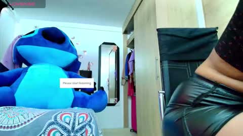 Snapshot of meganadriels96 chatting on October 6, 6:12 pm M E G A N online show from October 6, 6:12 pm