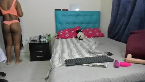 megan        online show from March 11, 3:04 am