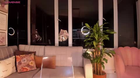 Mara online show from March 1, 10:02 am