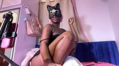 MEG online show from May 12, 7:05 am