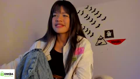 Megan online show from October 28, 7:25 am