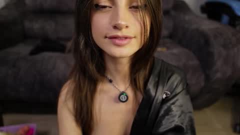 Snapshot of megga_bluee chatting on October 1, 9:53 pm megga_bluee online show from October 1, 9:53 pm