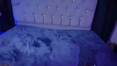 meggan online show from September 23, 5:05 am