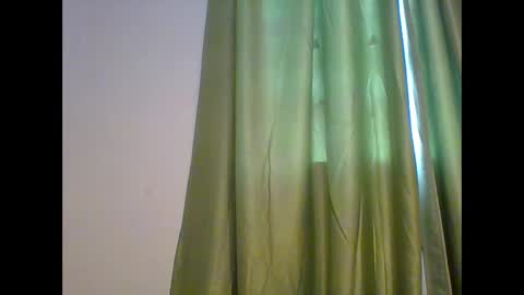 Snapshot of meghan_spice chatting on September 18, 7:40 am meghan_spice online show from September 18, 7:40 am