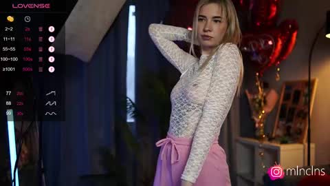 Snapshot of mel_collins chatting on February 18, 2:49 pm MELANIE PVT ONLY 60TK PER MIN online show from February 18, 2:49 pm