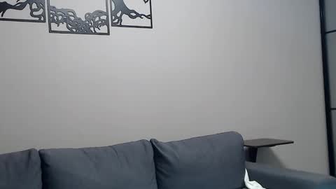 meladams online show from February 28, 10:06 pm