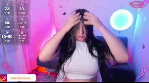 Snapshot of melani_sunny chatting on December 3, 2:12 am Melani sunny online show from December 3, 2:12 am