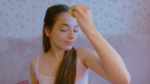 Snapshot of melaniealves chatting on September 22, 6:12 am MelanieAlves online show from September 22, 6:12 am