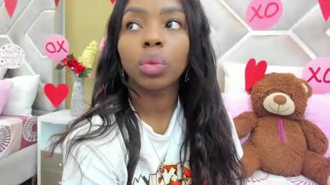 Snapshot of melany_ebonyy chatting on February 13, 11:28 am Melanie online show from February 13, 11:28 am
