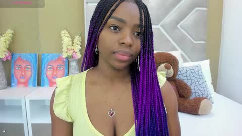 Snapshot of melany_ebonyy chatting on March 9, 11:25 am Melanie online show from March 9, 11:25 am