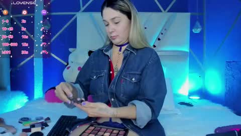 Snapshot of melanyvega_ chatting on March 4, 12:12 pm Melany online show from March 4, 12:12 pm