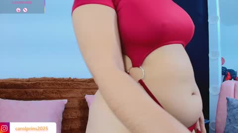    Independent model online show from November 16, 8:16 am