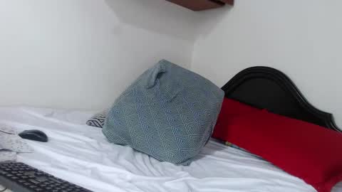 melihotxxx online show from March 11, 3:02 pm