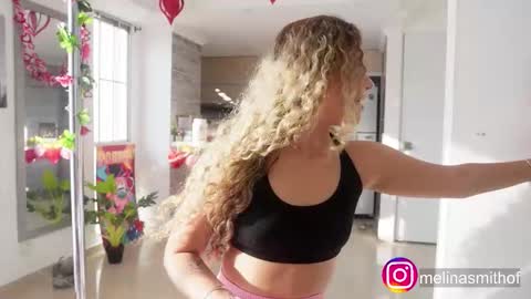 MelinaSmith  online show from February 15, 9:58 pm