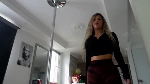 MelinaSmith  online show from January 8, 7:51 pm