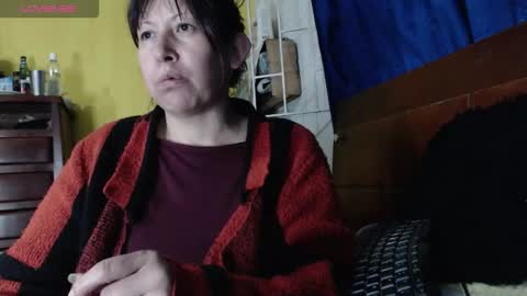 Snapshot of melisa037 chatting on October 20, 3:20 am melisa037 online show from October 20, 3:20 am