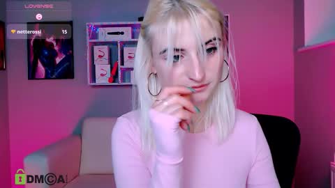 Melisa online show from November 3, 8:46 pm