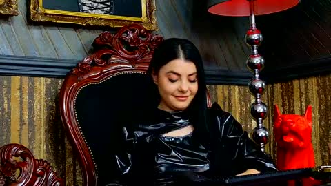 Melissa online show from February 7, 9:47 am