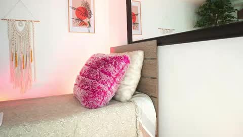 Melissa online show from September 15, 12:24 pm