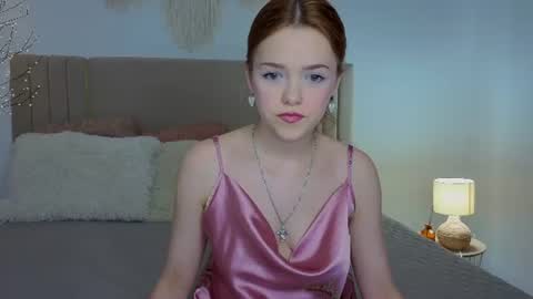 Melissa online show from July 14, 9:30 pm