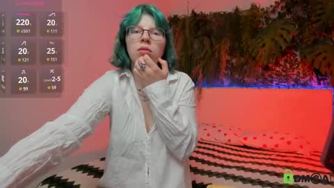 Snapshot of melissa_wells chatting on February 9, 9:17 pm Melissa online show from February 9, 9:17 pm