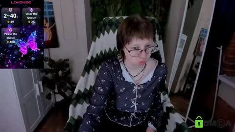 Melissa online show from February 21, 11:05 pm