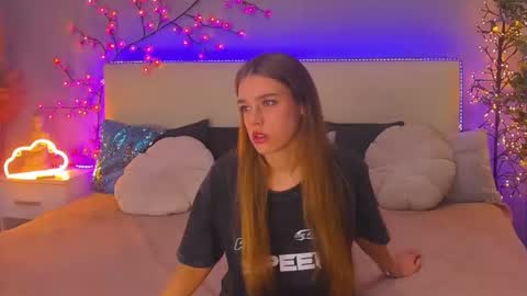 MelissaCrayzy online show from November 10, 6:30 am