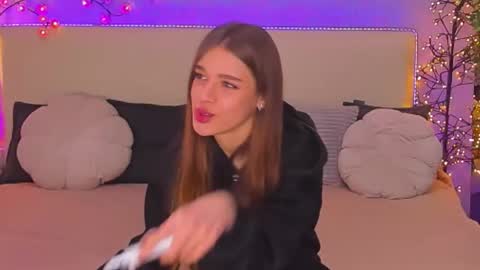 MelissaCrayzy online show from February 2, 7:07 am