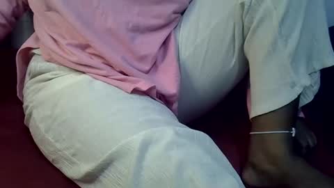 mell online show from December 1, 6:54 pm