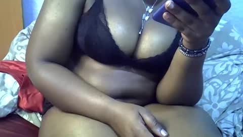 mell online show from November 30, 5:39 pm