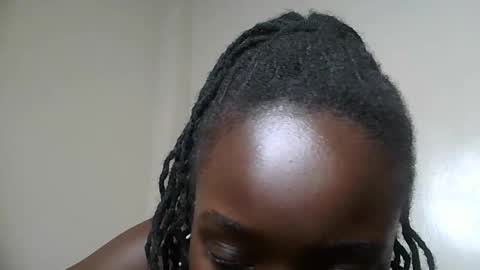 mellisagal online show from February 21, 2:40 pm