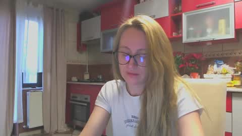 Melly online show from January 29, 7:25 am