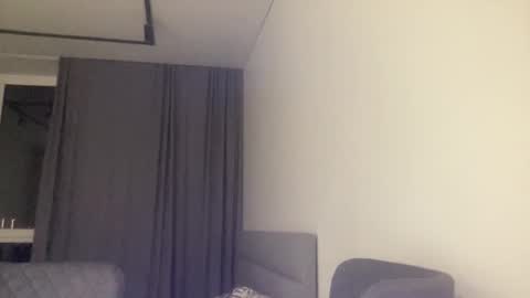 Snapshot of melodie_sweet chatting on October 15, 3:58 pm Melodie online show from October 15, 3:58 pm
