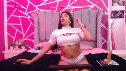 Snapshot of melody_toy chatting on February 27, 8:53 pm melody online show from February 27, 8:53 pm