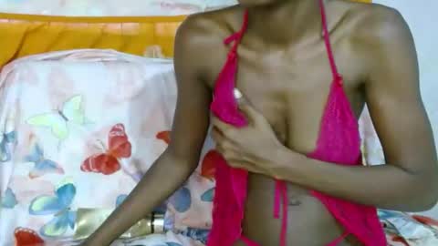 mely tomson online show from October 12, 10:39 am