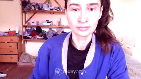 Snapshot of memorningdew chatting on March 10, 6:27 am Yummygirl online show from March 10, 6:27 am