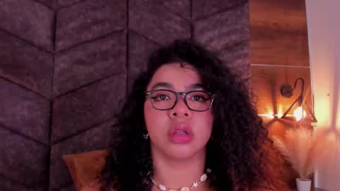 Snapshot of memphiswilliams chatting on March 7, 3:19 am Memphis Williams online show from March 7, 3:19 am