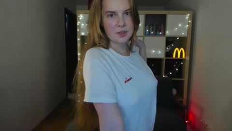 Flora  Next stream November 17th at 6  GMT online show from February 2, 7:07 am