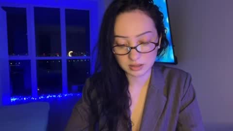 MeowAlika online show from April 24, 6:11 pm