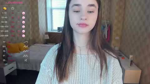 Julie online show from November 5, 10:31 am